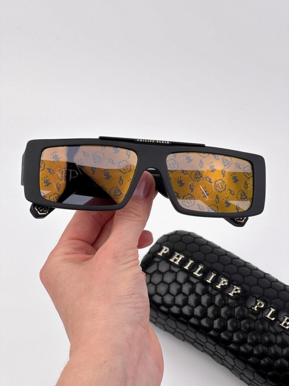 Philipp Plein Men’s Sunglasses Black Gold Mirror Pattern Rectangle SPP003M 703L